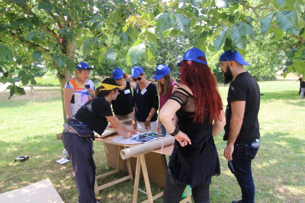 Construction en team building au séminaire résidentiel